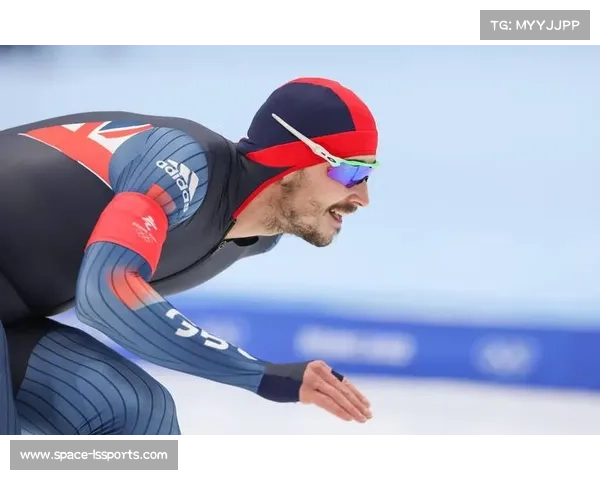 速度滑冰男子5000米:挪威选手桑德尔·艾特雷姆刷新奥运纪录夺金